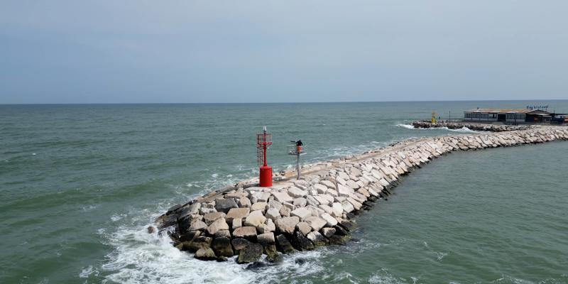 Faro rosso di Rimini - Blue Lab