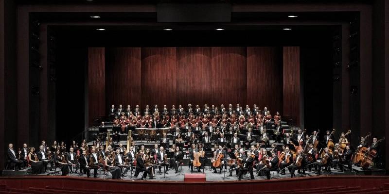 Coro e l’Orchestra del Teatro Regio di Torino - PH Edoardo Piva
