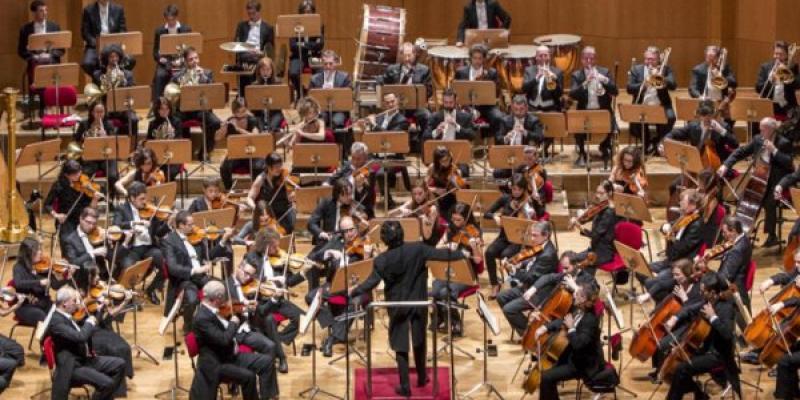 Orchestra Filarmonica del Teatro Comunale di Bologna diretta da Christopher Franklin 