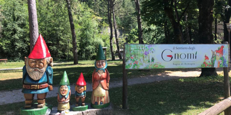 A trip to Bagno di Romagna and the path of Gnomes