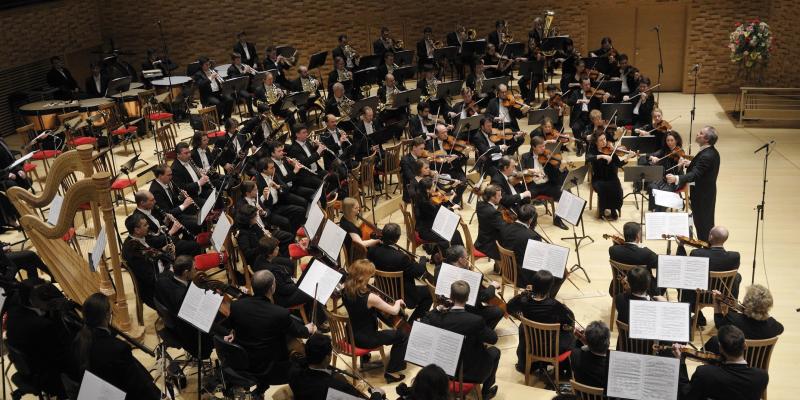 Orchestra Mariinsky conducted by Valery Gergiev 
