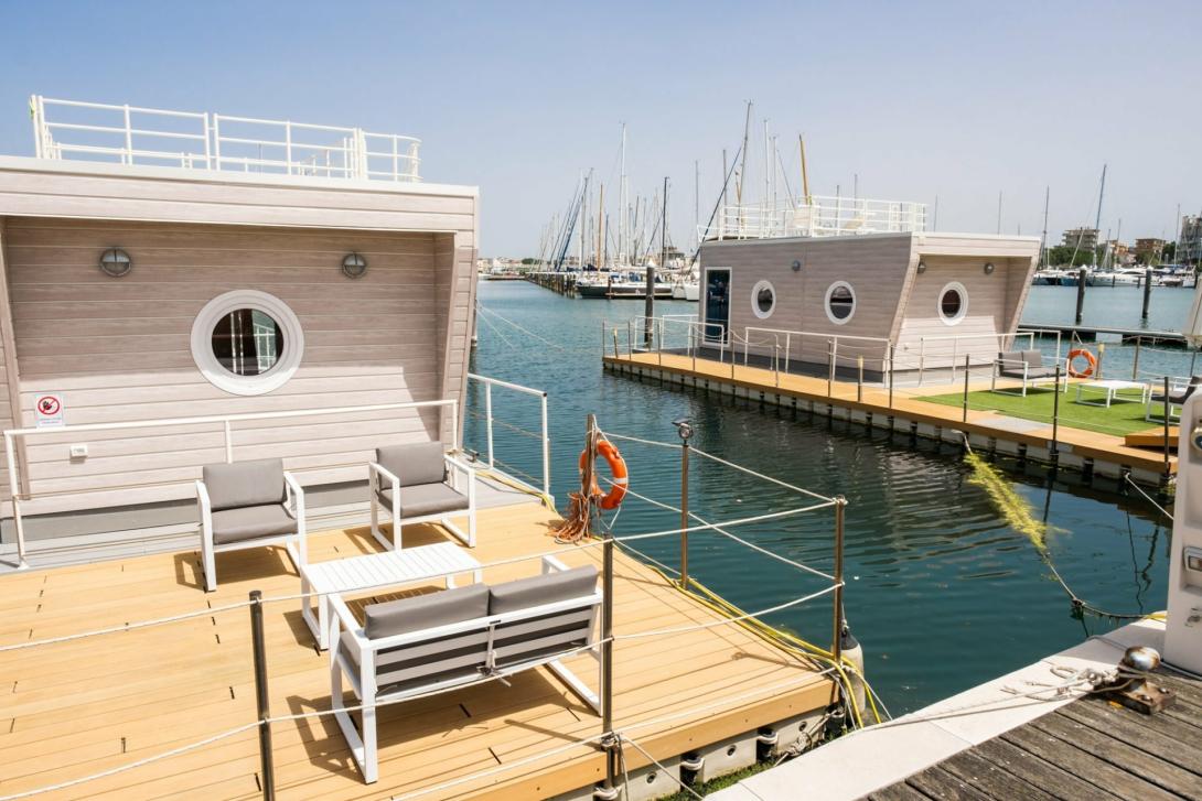 case galleggianti Marina di Rimini