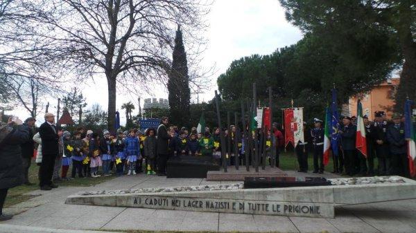 Cerimonia commemorativa al Parco 'Ai Caduti nei Lager 1943-1945'