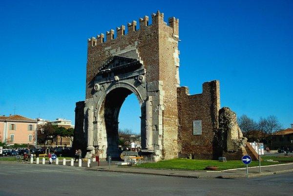 Arco d'Augusto Rimini