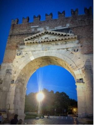 Notturno d'Arte - visita guidata in Rimini centro storico