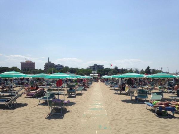 Bagno 5 Romano Rimini Marina Centro