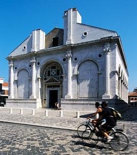 Rimini, il Tempio Malatestiano di Leon Battista Alberti