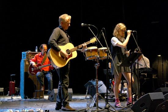 Mick Harvey e Xanthe Waite