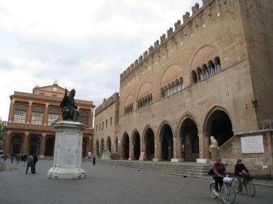 Piazza Cavour