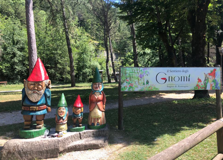A trip to Bagno di Romagna and the path of Gnomes