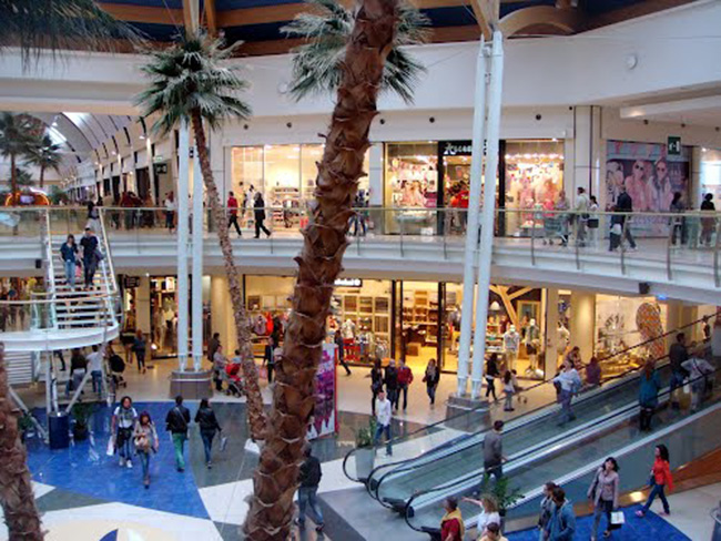 Befane Shopping Center